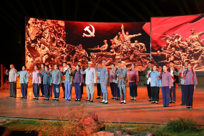 「沂蒙精神、代々伝える」テーマ講演と革命題材京劇「燕翼堂」 ...