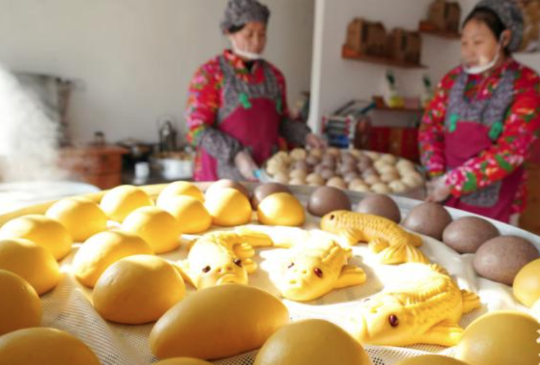 臨沂市：麦加工事業で　村集団は年間8万元の増収を実現