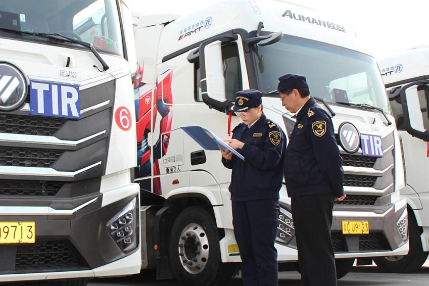 臨沂海関：初めて外地TIR車両を通関放行、物流中枢としての ...